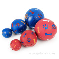 Петушки, угощающие шариковые резиновые игрушки, собака жевать игрушки